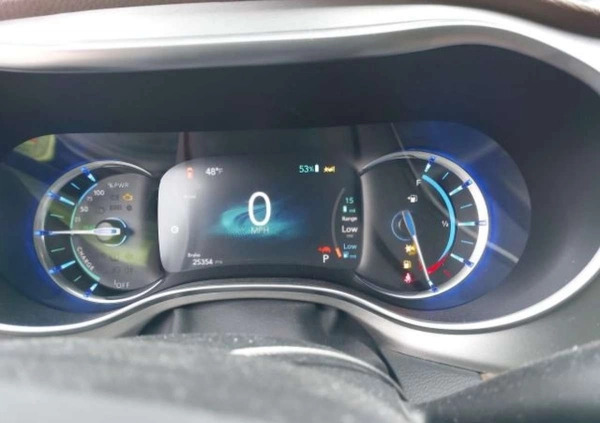 Chrysler Pacifica cena 99000 przebieg: 40803, rok produkcji 2021 z Bełżyce małe 92